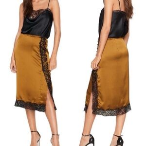 NEW Victoria's Secret Size XL Satin and lace slip skirt in Bronzed Olive